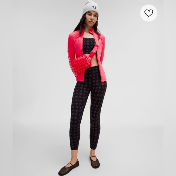 NEW DISNEY X LULULEMON EVERYWHERE BELT BAG MICKEY LOGO - Picture 2 of 9